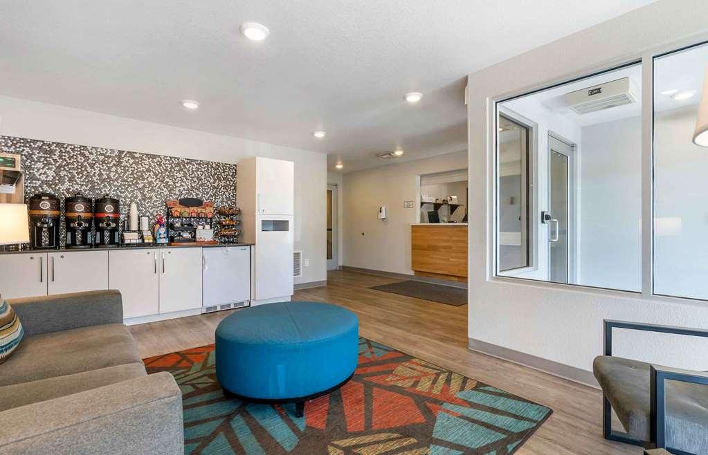 Extended Stay America Suites - Portland - East Fairview Интериор снимка